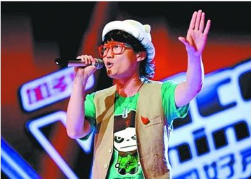 丁克森脫下帽子向音樂致敬，卻遺憾離開舞臺